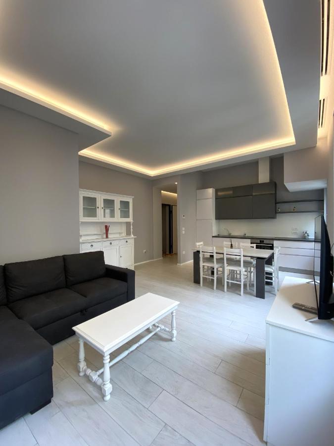 Apartamento Casa Dante: Oneglia Centro-Marina-Spiagge Imperia Exterior foto