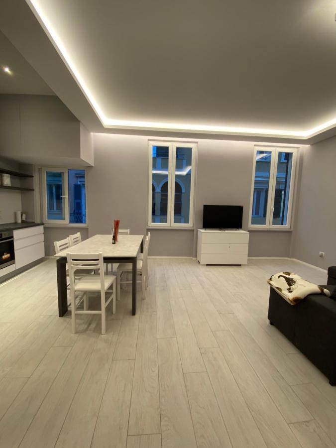 Apartamento Casa Dante: Oneglia Centro-Marina-Spiagge Imperia Exterior foto