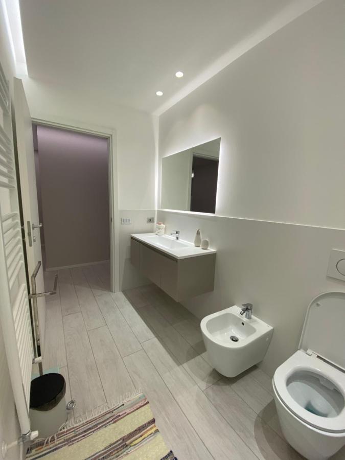 Apartamento Casa Dante: Oneglia Centro-Marina-Spiagge Imperia Exterior foto