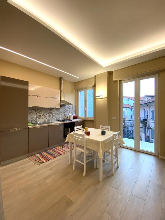 Apartamento Casa Dante: Oneglia Centro-Marina-Spiagge Imperia Exterior foto
